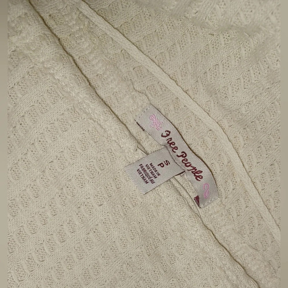 A NWT - Free People Juicy Stone Cold Long Sleeve Waffle Knit Top - Picture 5 of 7